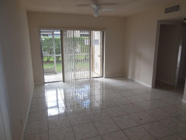 8393 Royal Palm Boulevard - Photo 4