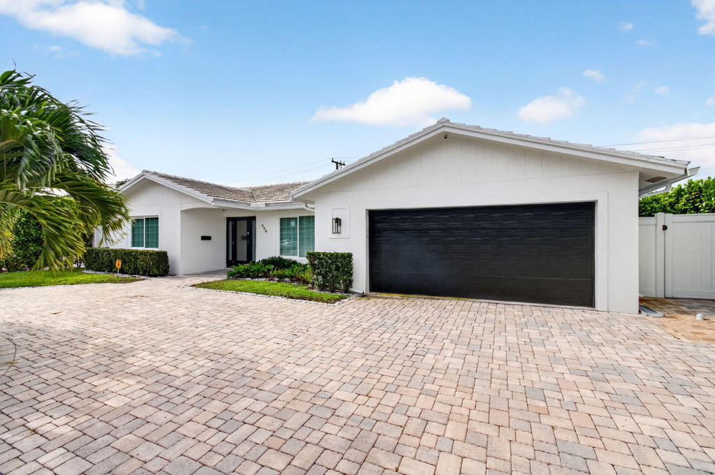 998 Sw 7th Street - Photo 4