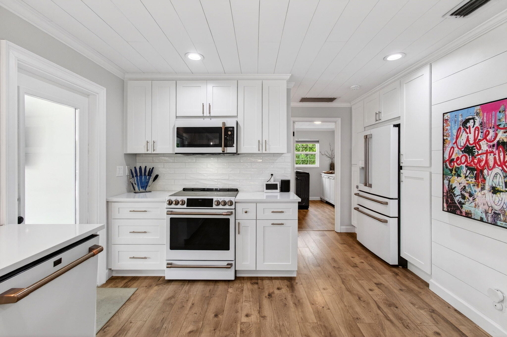 998 Sw 7th Street - Photo 28
