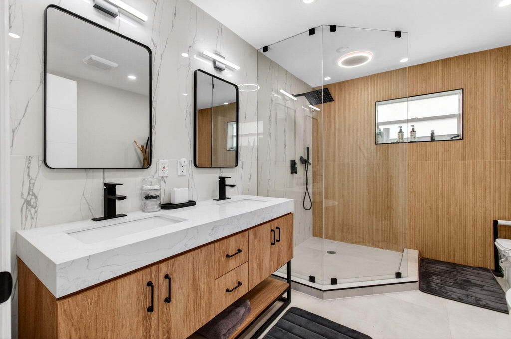 998 Sw 7th Street - Photo 76