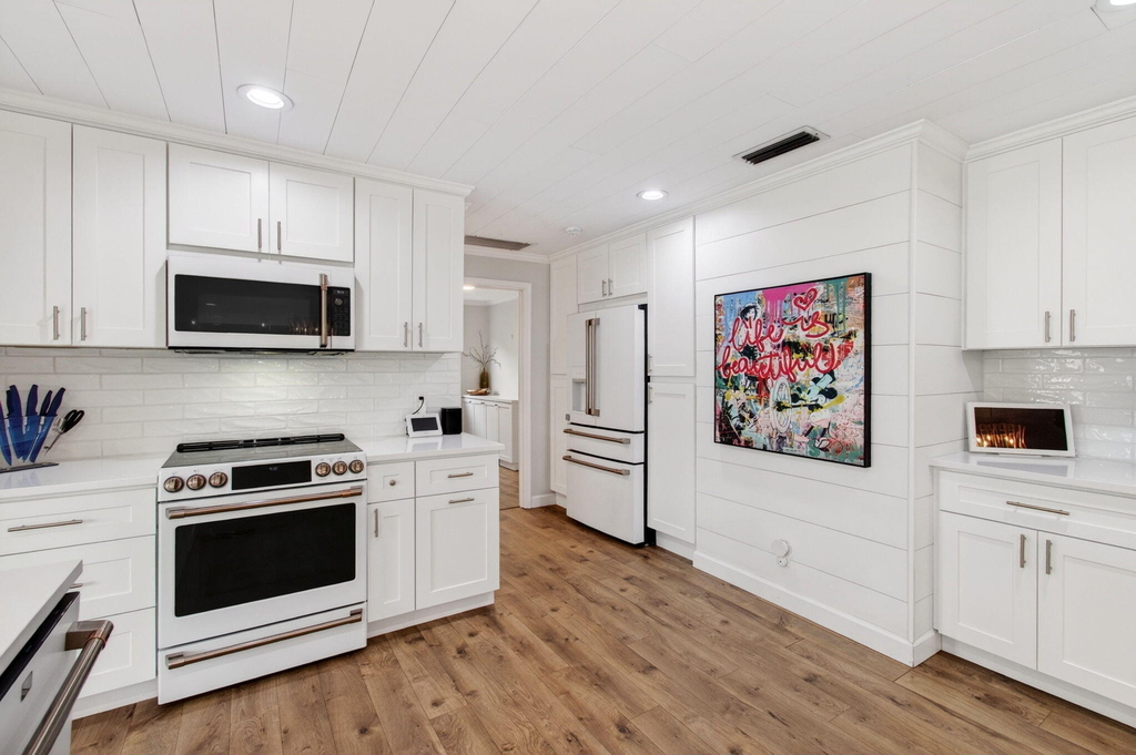 998 Sw 7th Street - Photo 27