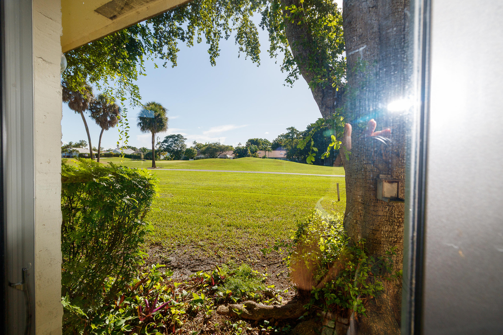 8197 Royal Palm Court - Photo 19