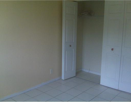 11458 Royal Palm Boulevard - Photo 4