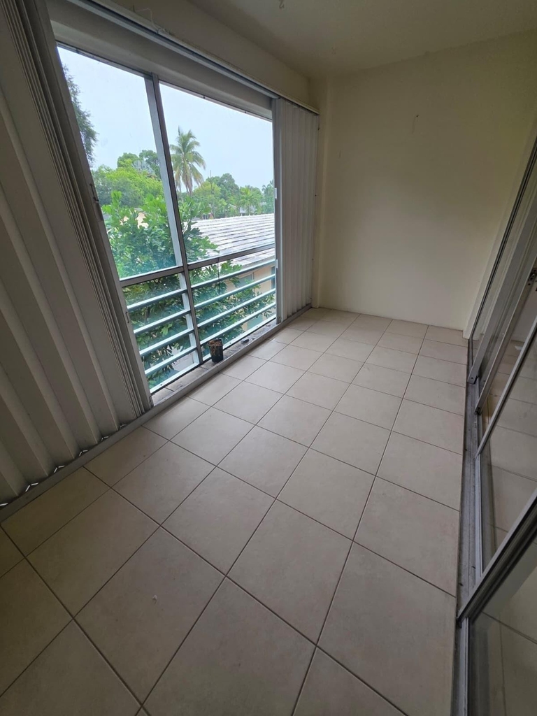 2839 Taylor Street - Photo 8