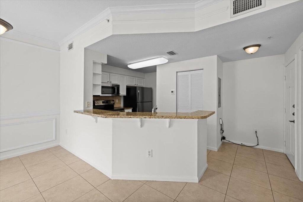155 Galicia Way - Photo 4
