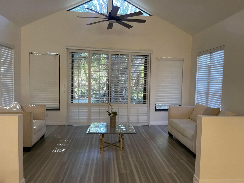 2322 Se Saint Lucie Boulevard - Photo 4