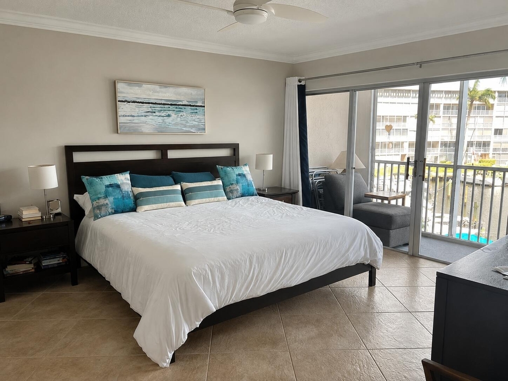 1523 E Hillsboro Boulevard - Photo 27