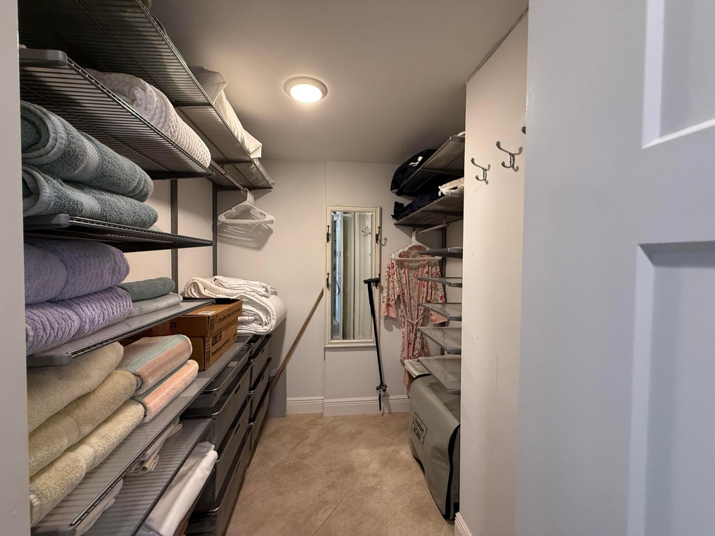 1523 E Hillsboro Boulevard - Photo 38