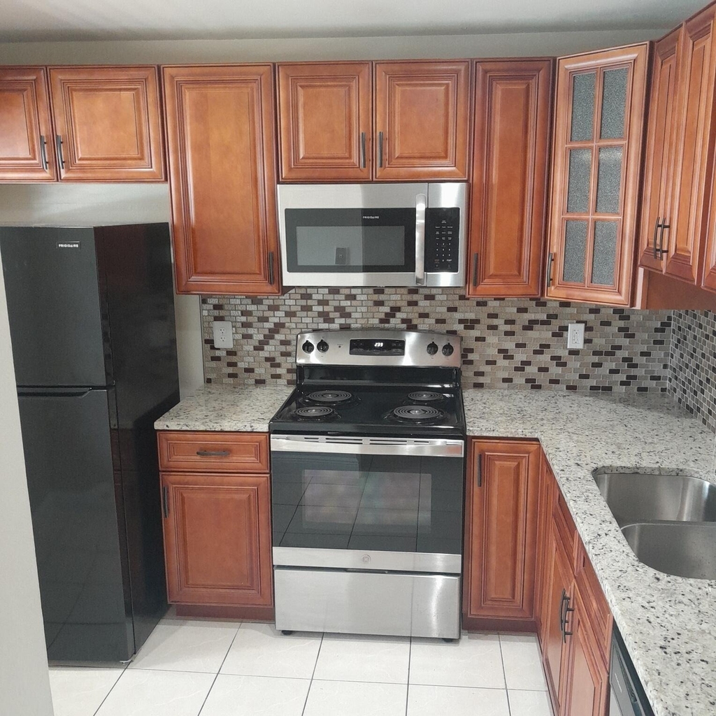 9311 E Heather Lane - Photo 5