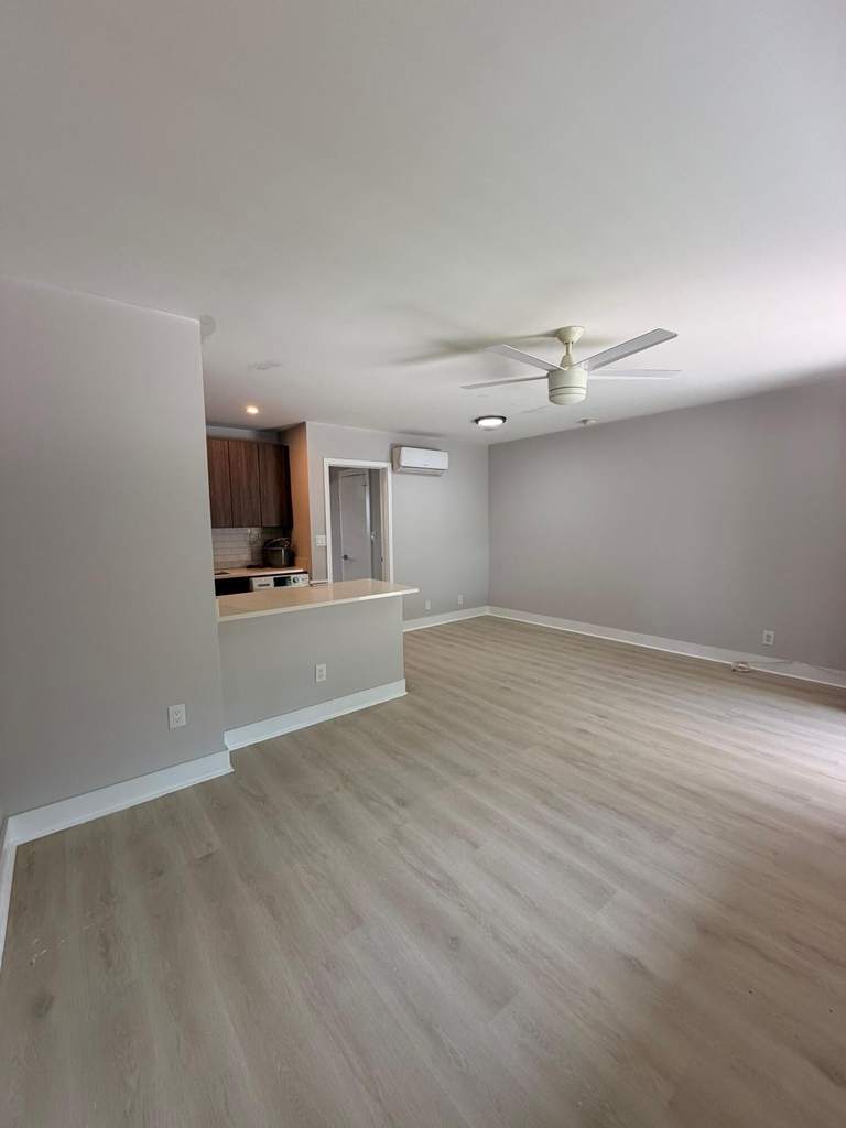 1273 Ne 38th Street - Photo 1