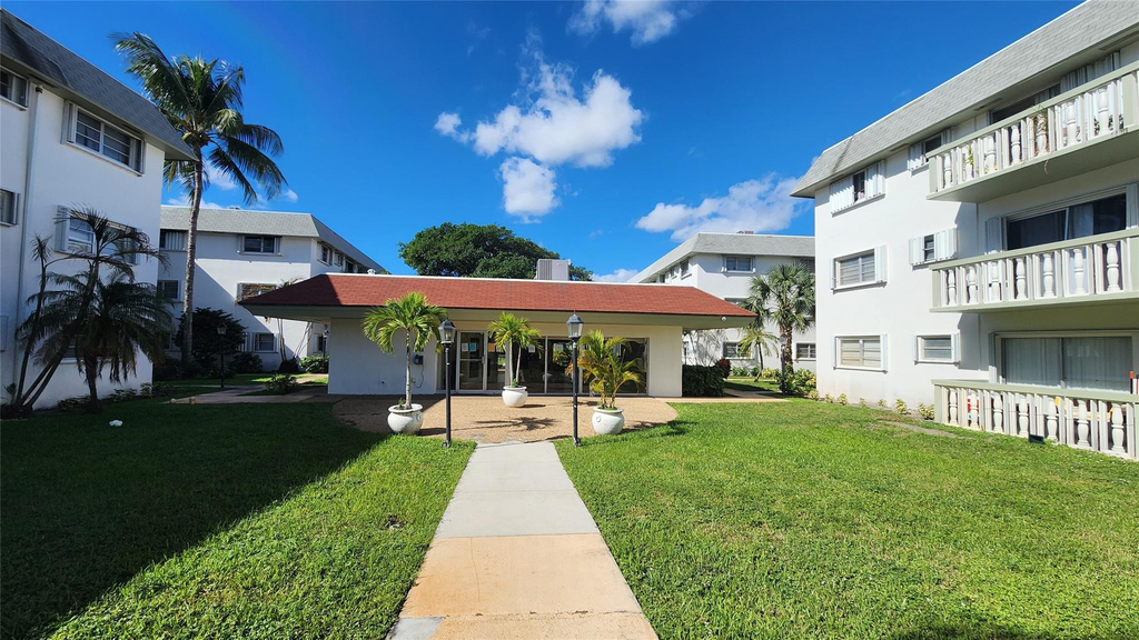 15205 Ne 6th Avenue - Photo 19