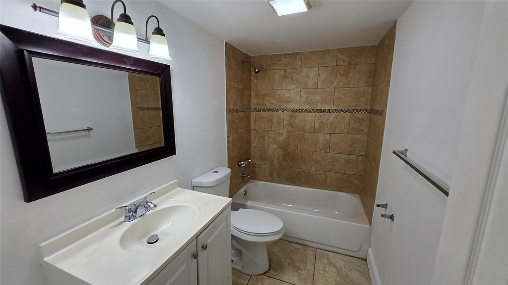 15205 Ne 6th Avenue - Photo 15