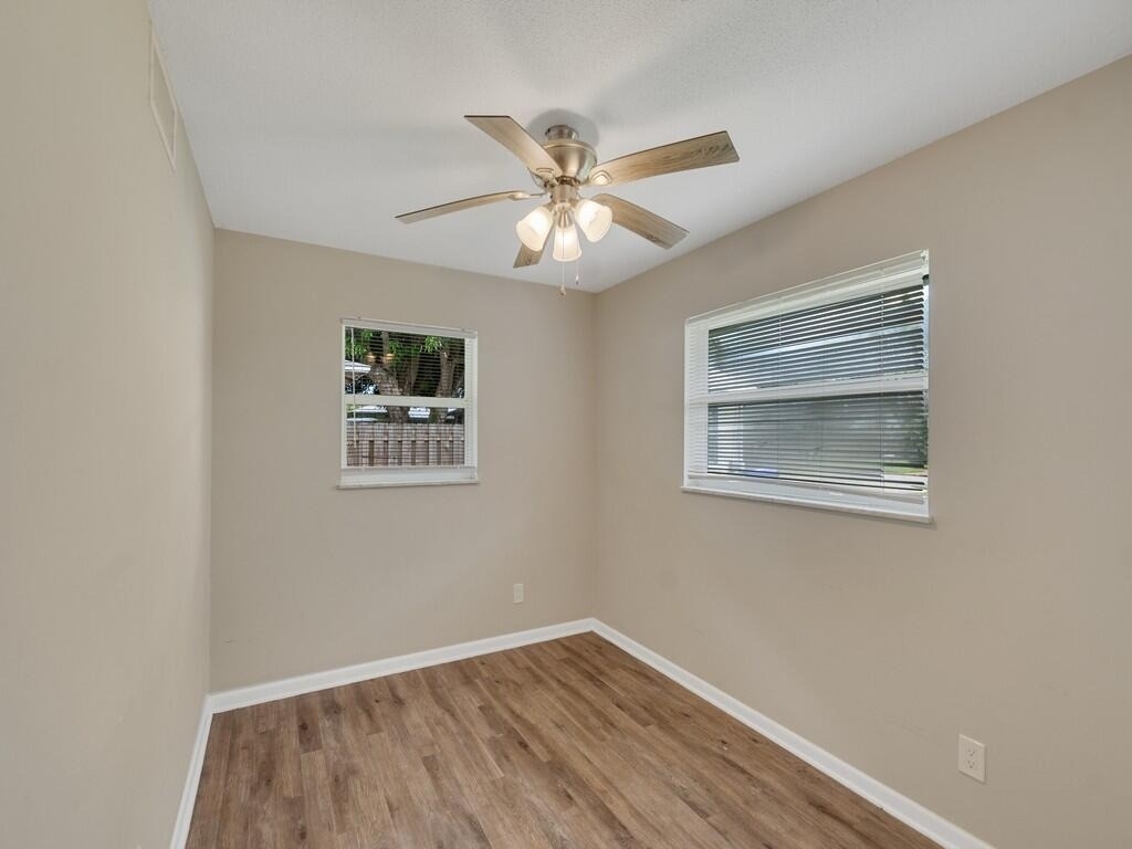 2036 19th Street - Photo 14