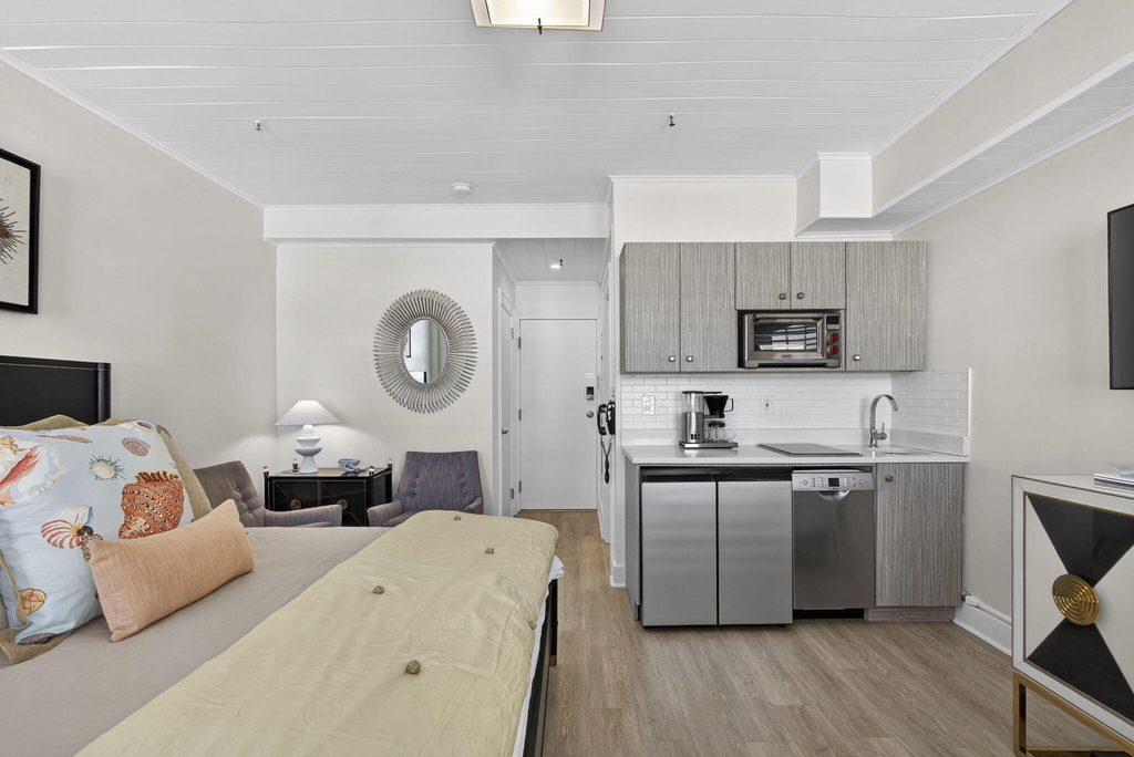 235 Sunrise Avenue - Photo 11