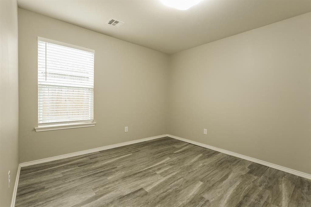 518 Crystal Lane - Photo 10