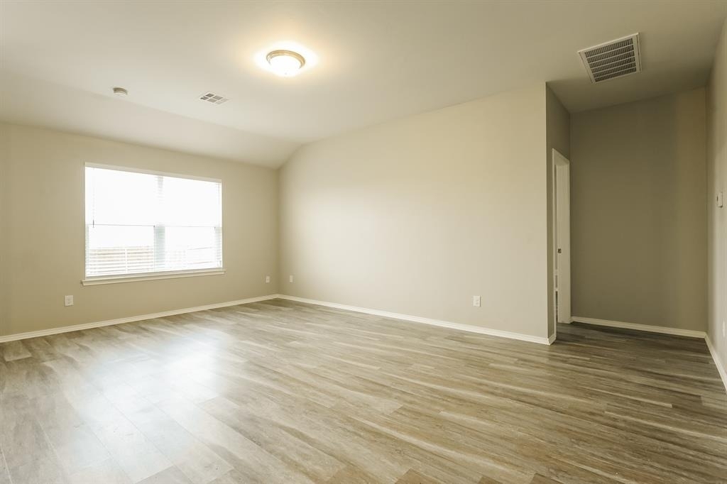 518 Crystal Lane - Photo 3