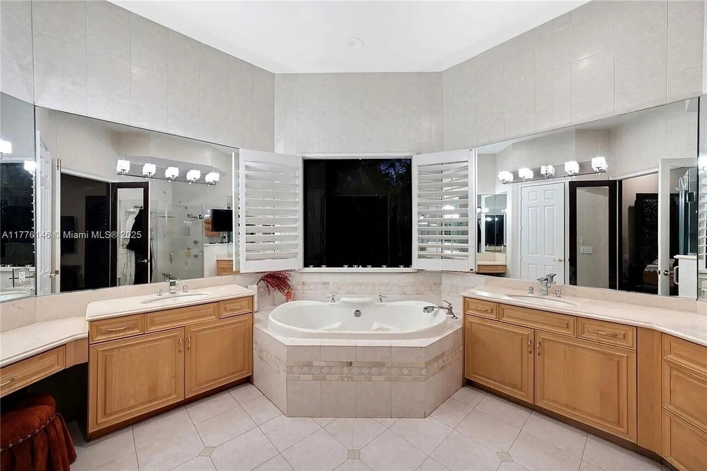 14503 Sw 16th Street - Photo 4