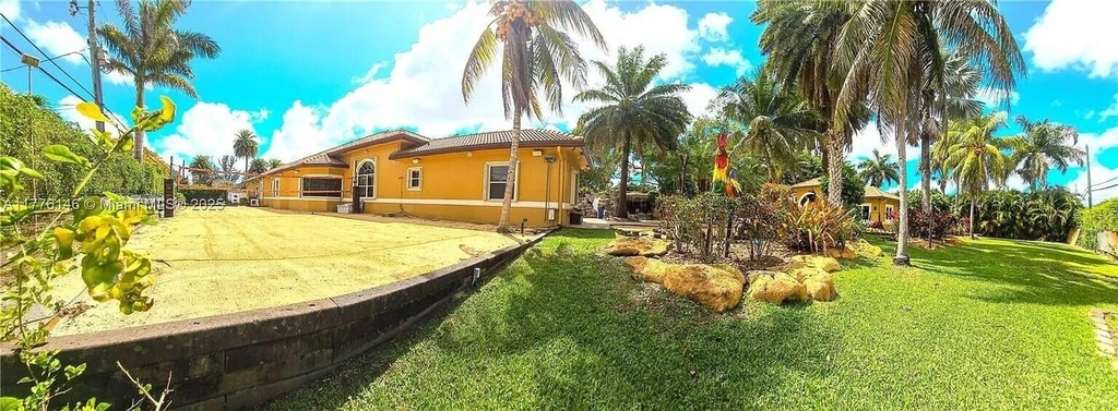 14503 Sw 16th Street - Photo 11