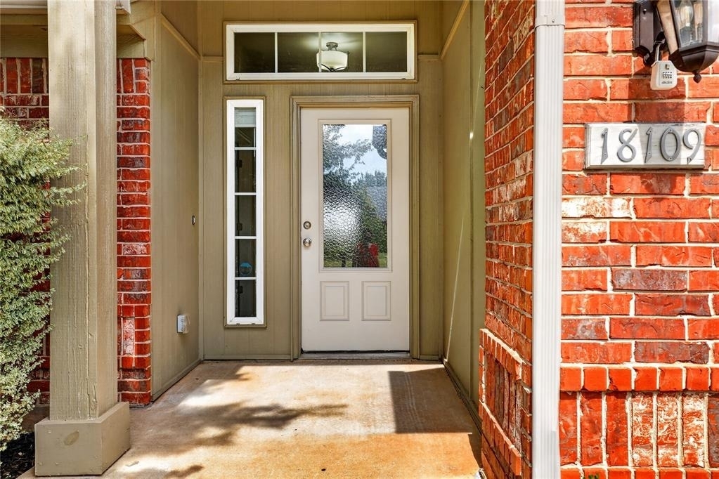 18109 Montoro Way - Photo 3