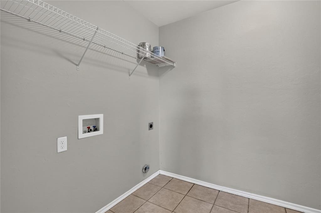 18109 Montoro Way - Photo 37