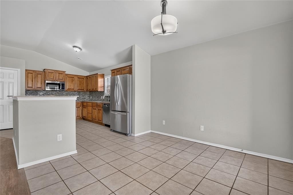 18109 Montoro Way - Photo 15
