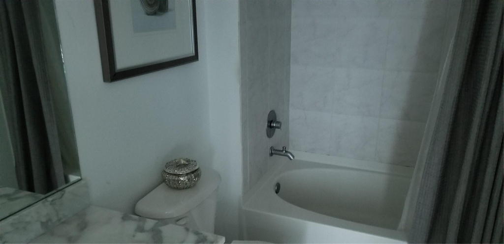 951 Brickell Avenue - Photo 4