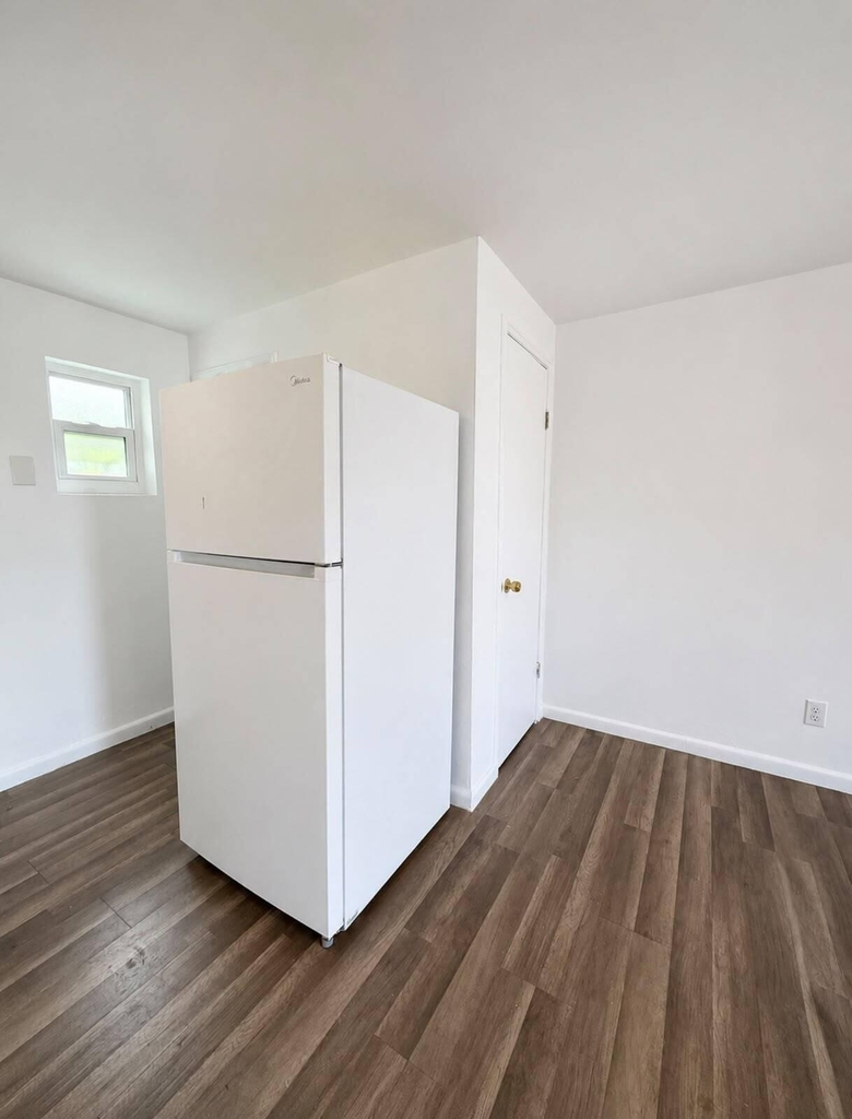 1725 Ne 148th Street - Photo 7