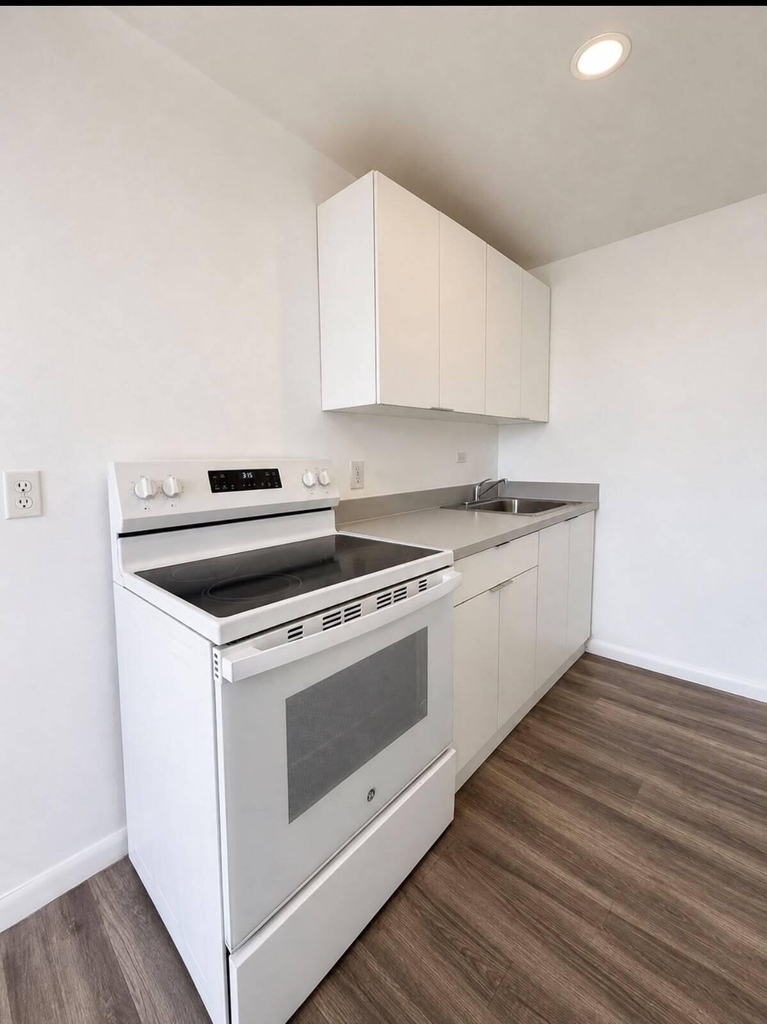 1725 Ne 148th Street - Photo 6