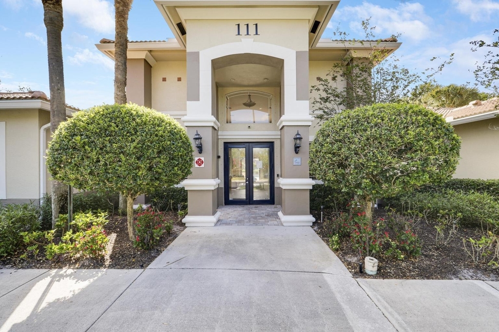 121 Sw Palm Drive - Photo 19