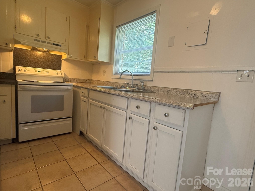 108 Durham Road - Photo 6