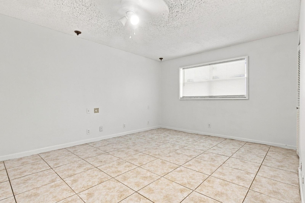 3280 Spanish Moss Terrace - Photo 13