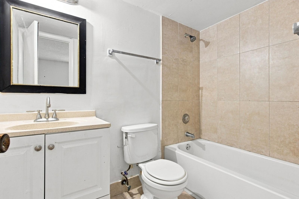 3280 Spanish Moss Terrace - Photo 21