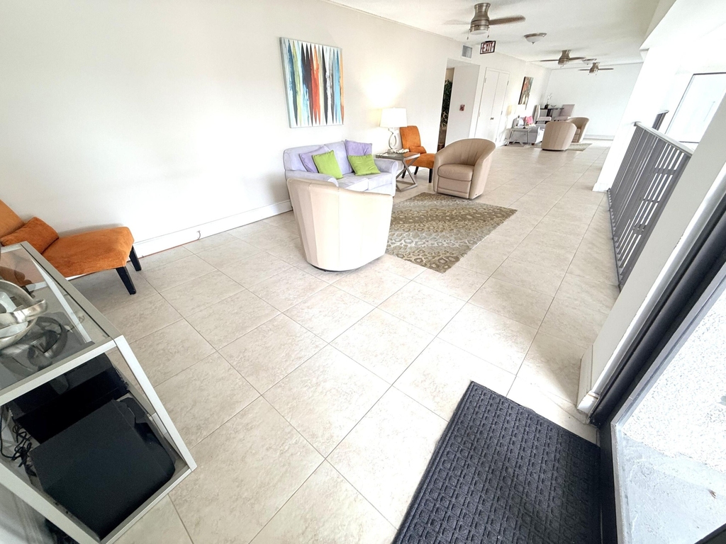 9233 Sw 8th Street - Photo 20