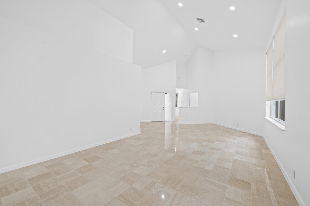 2480 Nw 66th Drive - Photo 5
