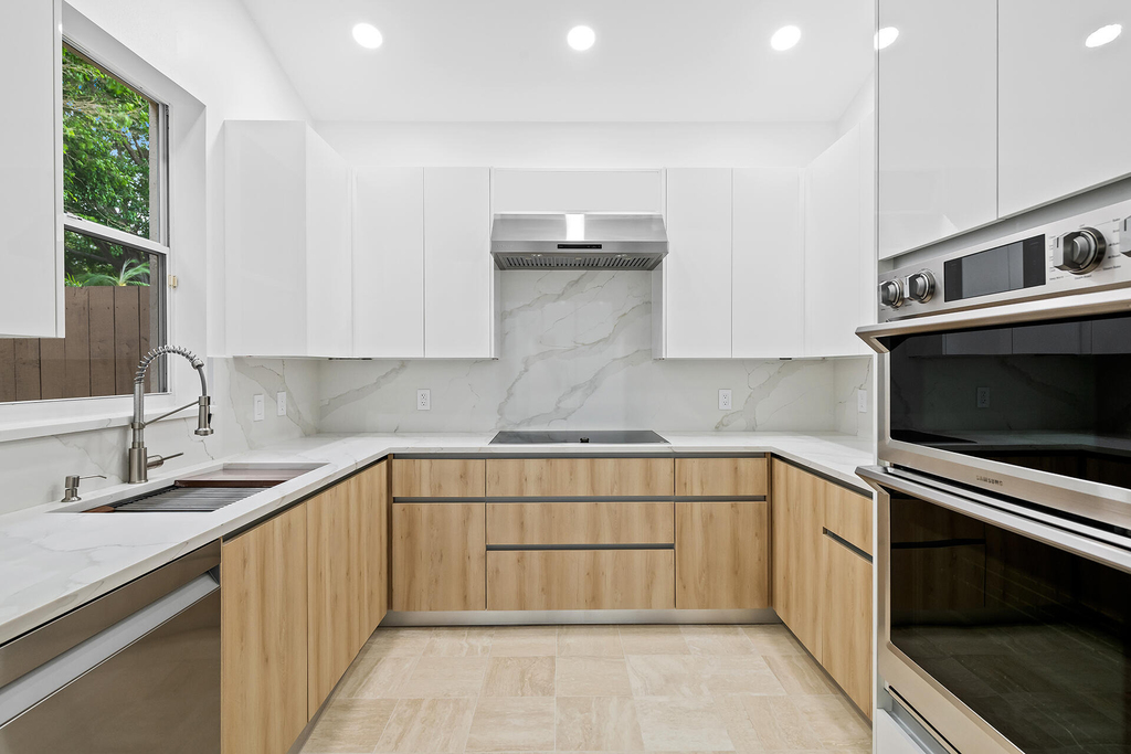 2480 Nw 66th Drive - Photo 1