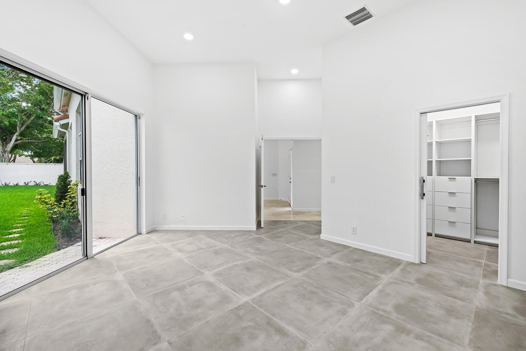 2480 Nw 66th Drive - Photo 13