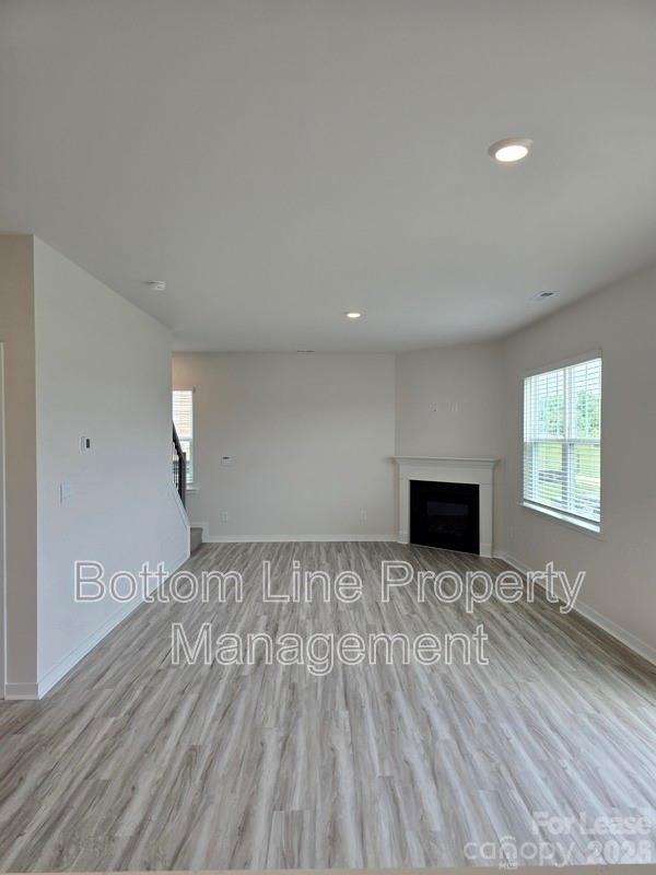 549 Blackpool Court - Photo 11