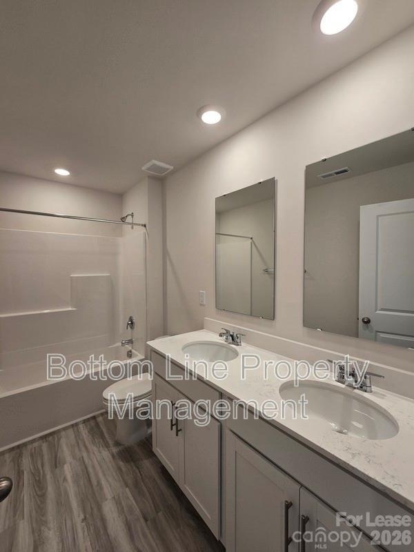 549 Blackpool Court - Photo 33
