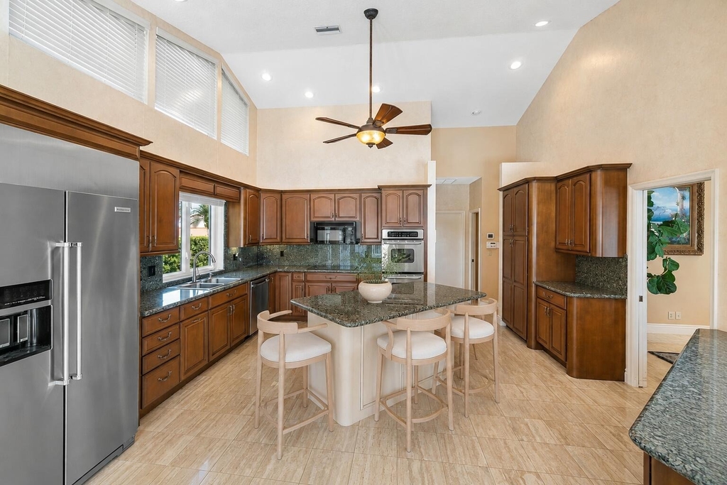 4440 Woodfield Boulevard - Photo 11