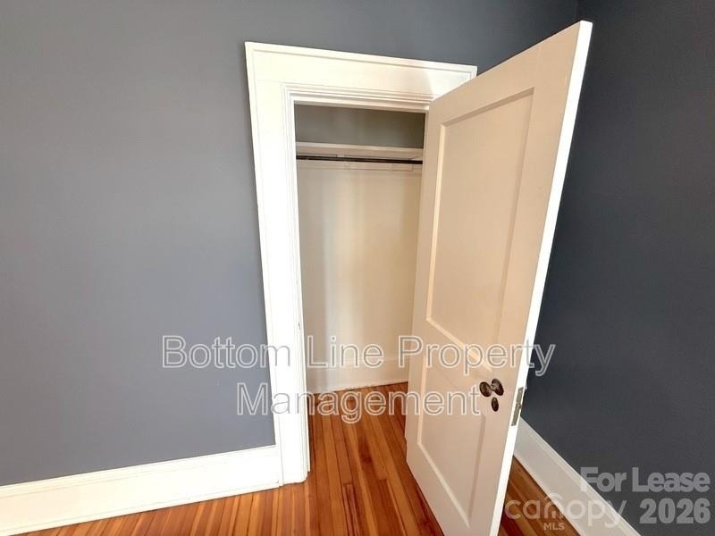 613 S York Street - Photo 22