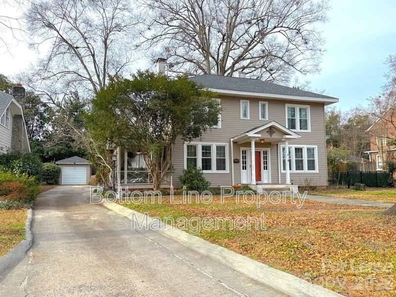613 S York Street - Photo 0
