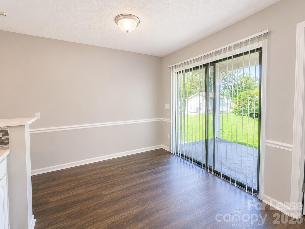 7718 Linda Lake Drive - Photo 7