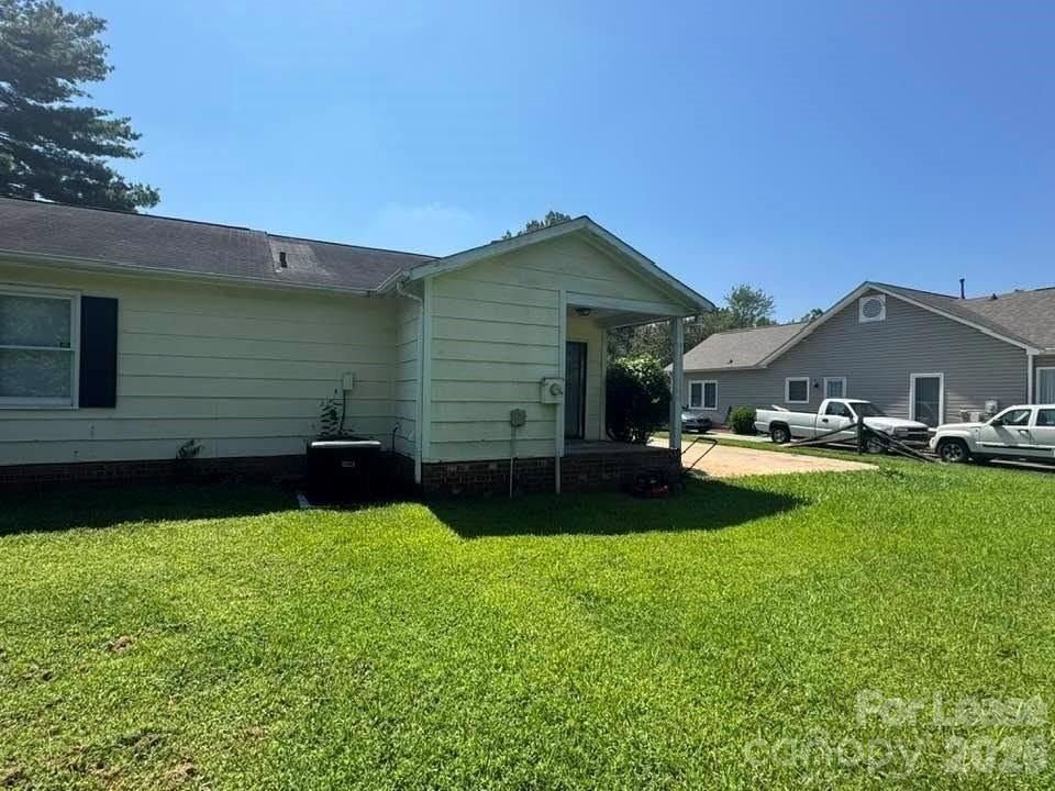 7718 Linda Lake Drive - Photo 17