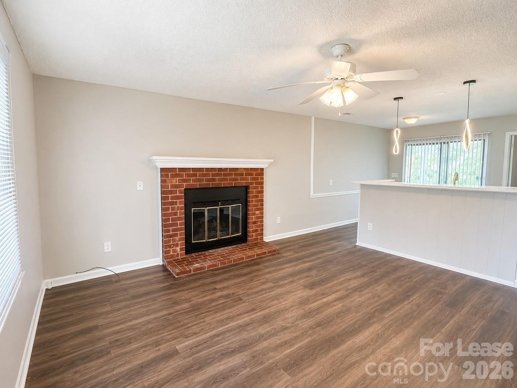 7718 Linda Lake Drive - Photo 4