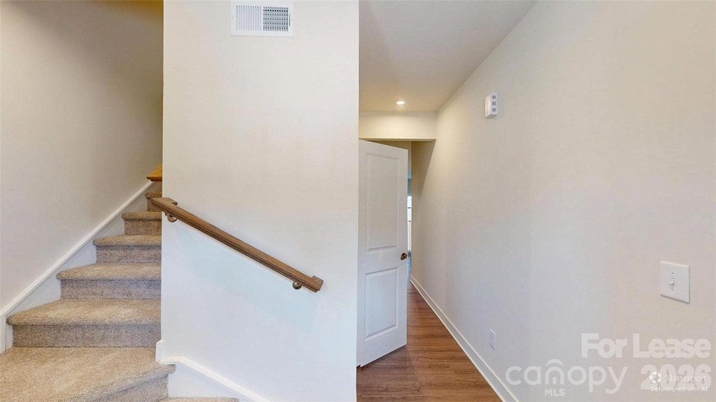 9542 Teamwork Street - Photo 1