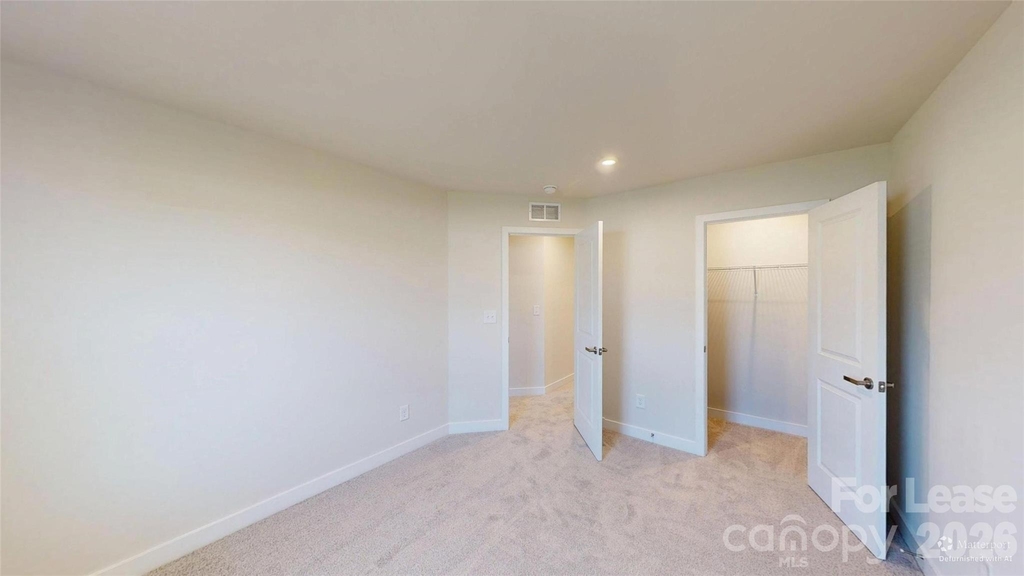 9542 Teamwork Street - Photo 16