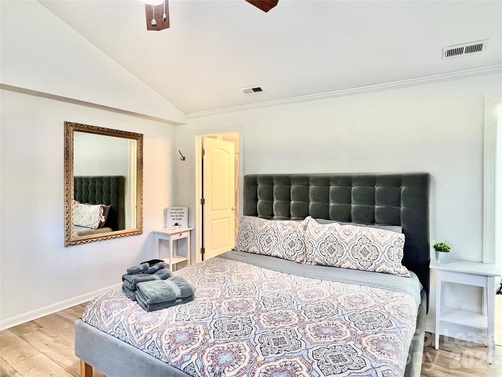 2931 Belmeade Drive - Photo 10