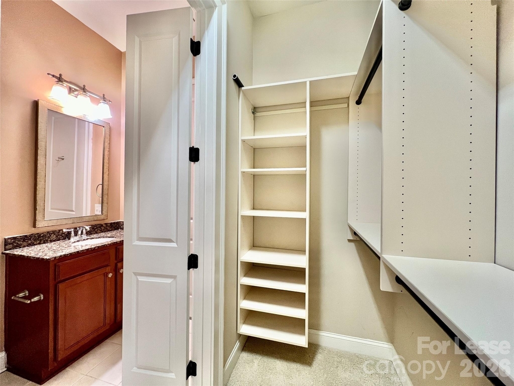 2810 Selwyn Avenue - Photo 24