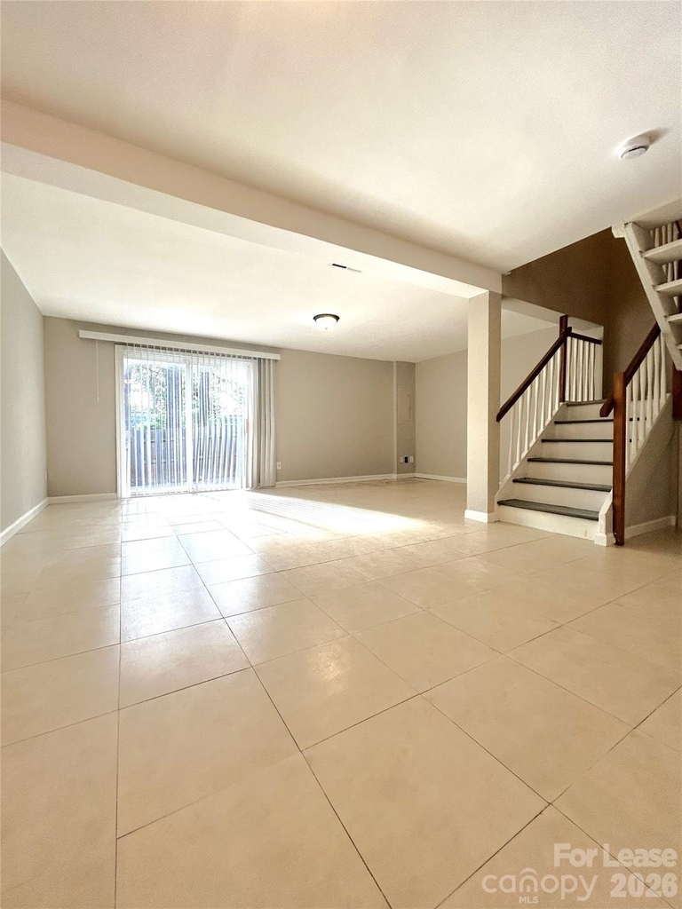 9620 Vinca Circle - Photo 5
