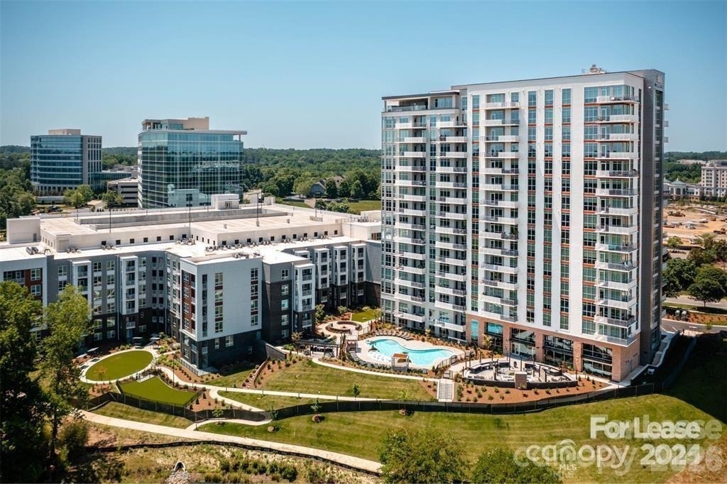 13230 Ballantyne Corporate Place - Photo 0